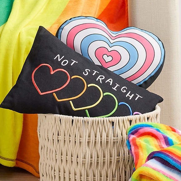 Sonoma Not Straight hearts Pillow - Picture 3 of 4